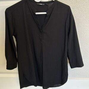 Uniqlo black shirt, size small